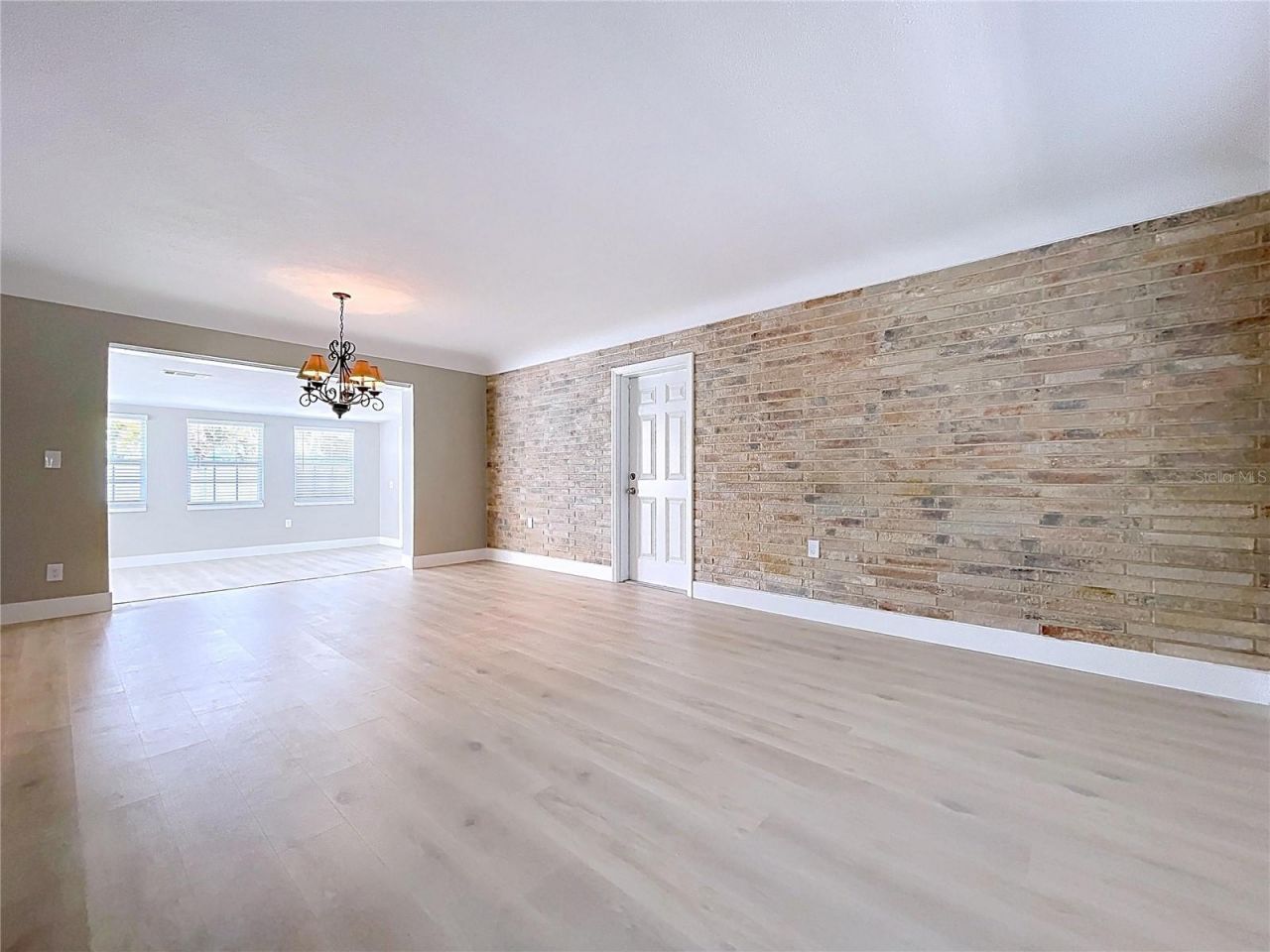 8822 Bay Street Ne, Saint Petersburg, FL 33702 Photo