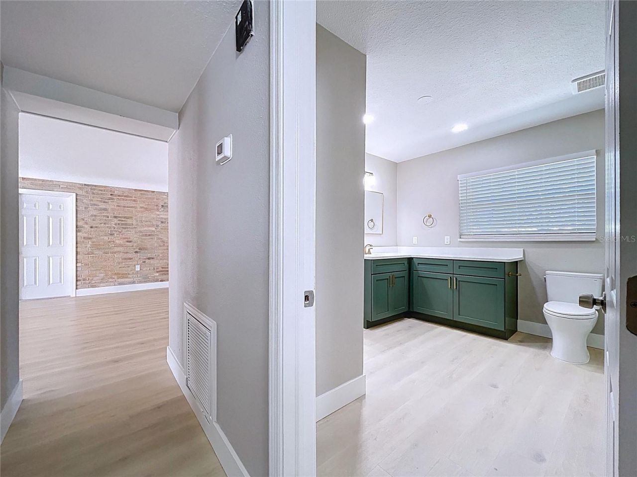 8822 Bay Street Ne, Saint Petersburg, FL 33702 Photo