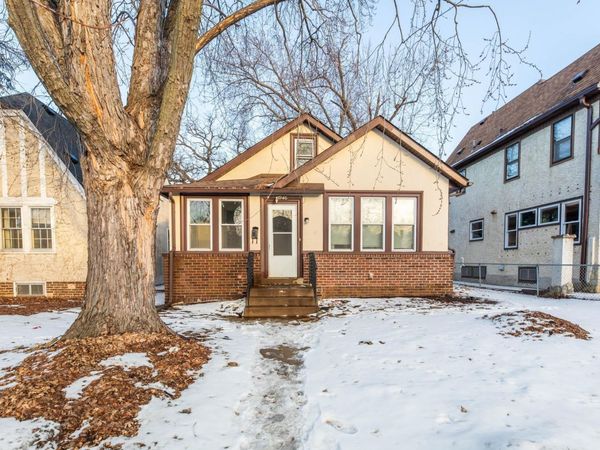 3946 Fremont Avenue N, Minneapolis, MN 55412