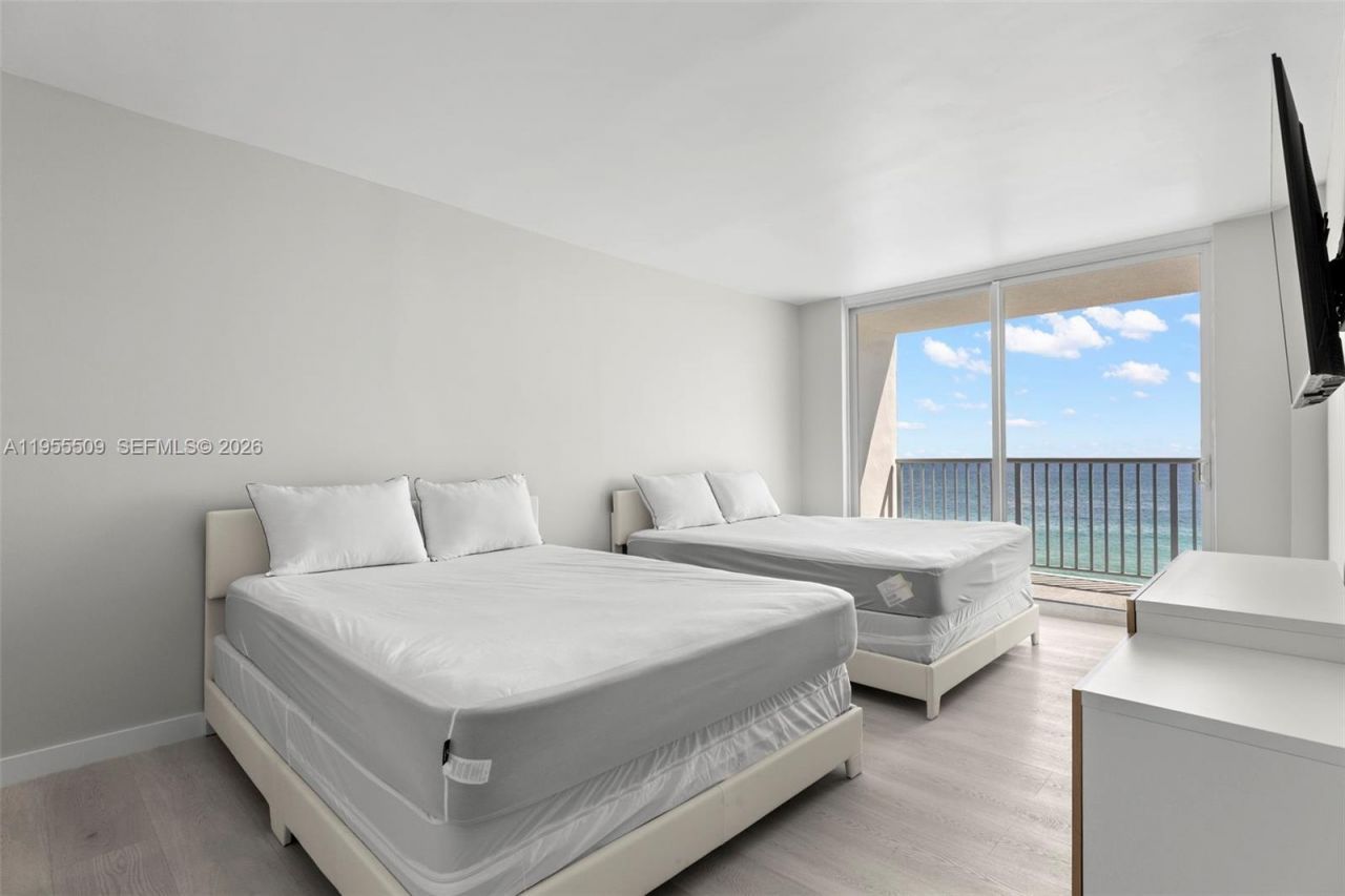 400 NE Surf Rd, Unit 903, Hollywood, FL 33019 Photo