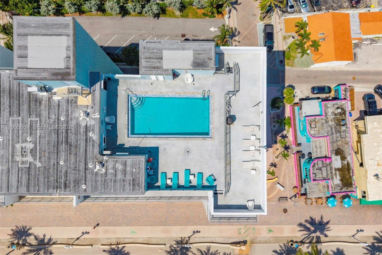 400 NE Surf Rd, Unit 903, Hollywood, FL 33019 Photo