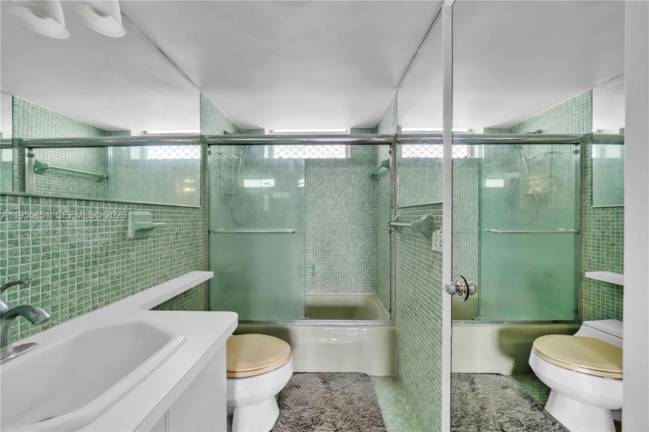 3030 Marcos Dr, Unit T409, Aventura, FL 33160 Photo