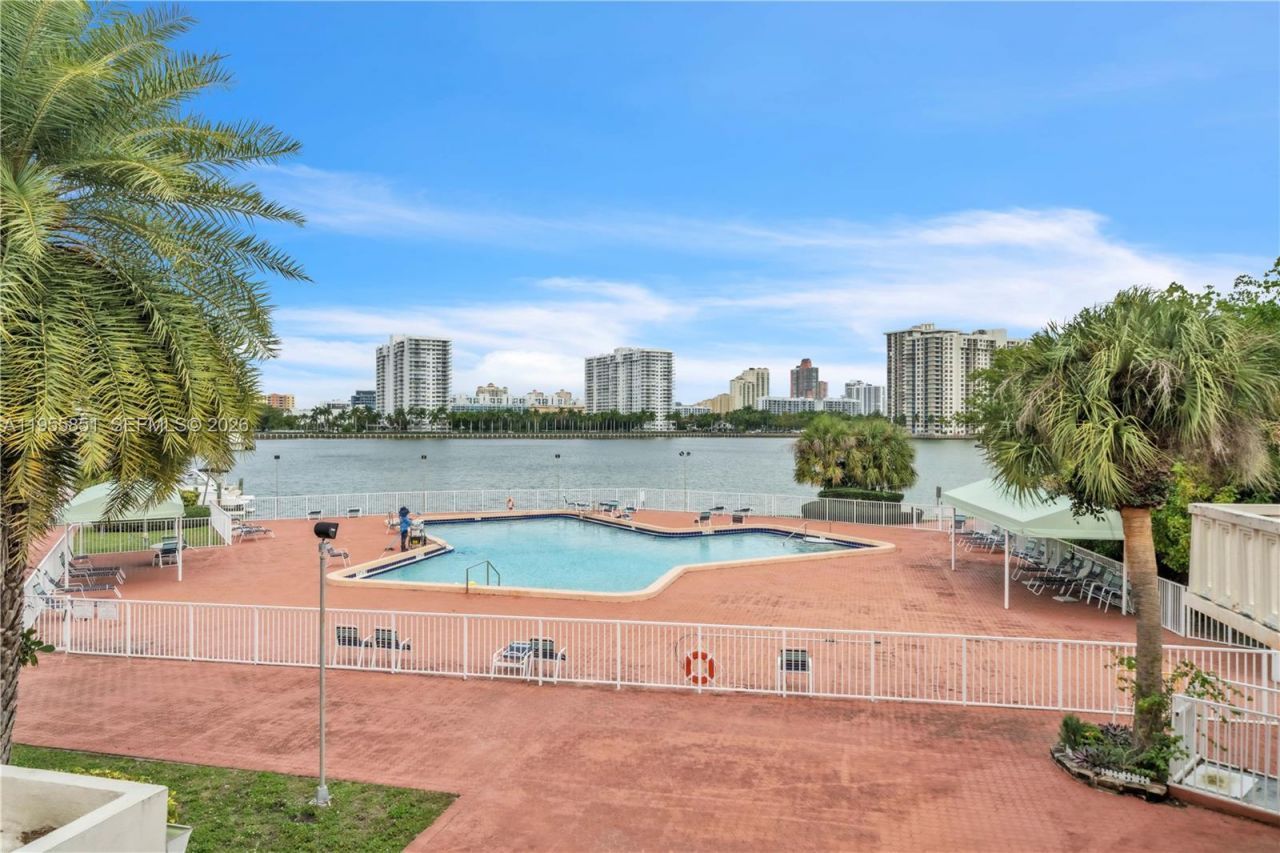 3030 Marcos Dr, Unit T409, Aventura, FL 33160 Photo