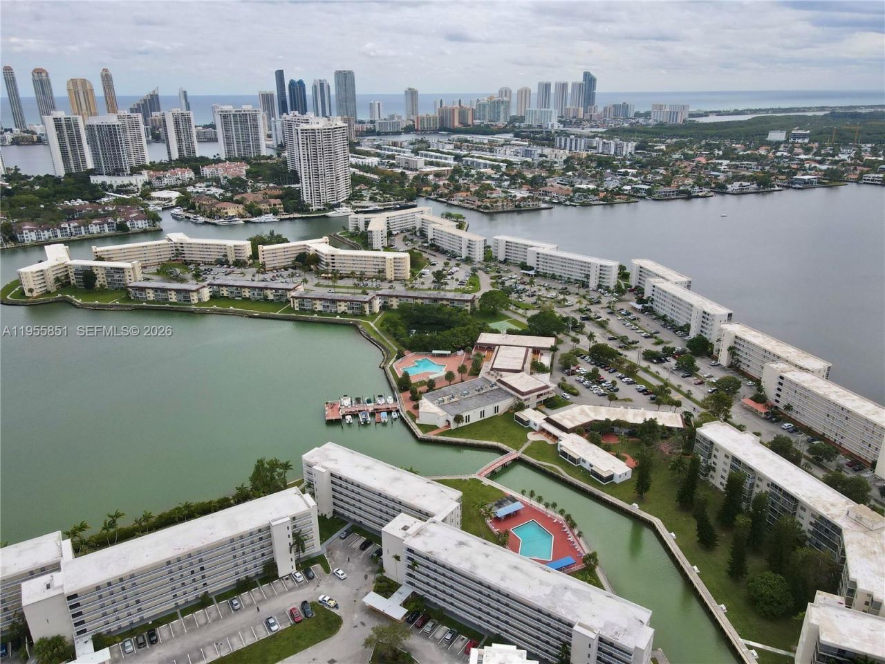 3030 Marcos Dr, Unit T409, Aventura, FL 33160 Photo