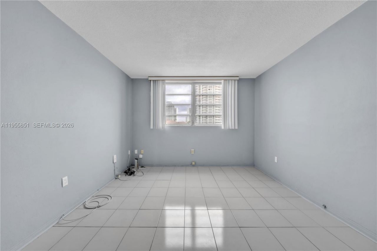 3030 Marcos Dr, Unit T409, Aventura, FL 33160 Photo