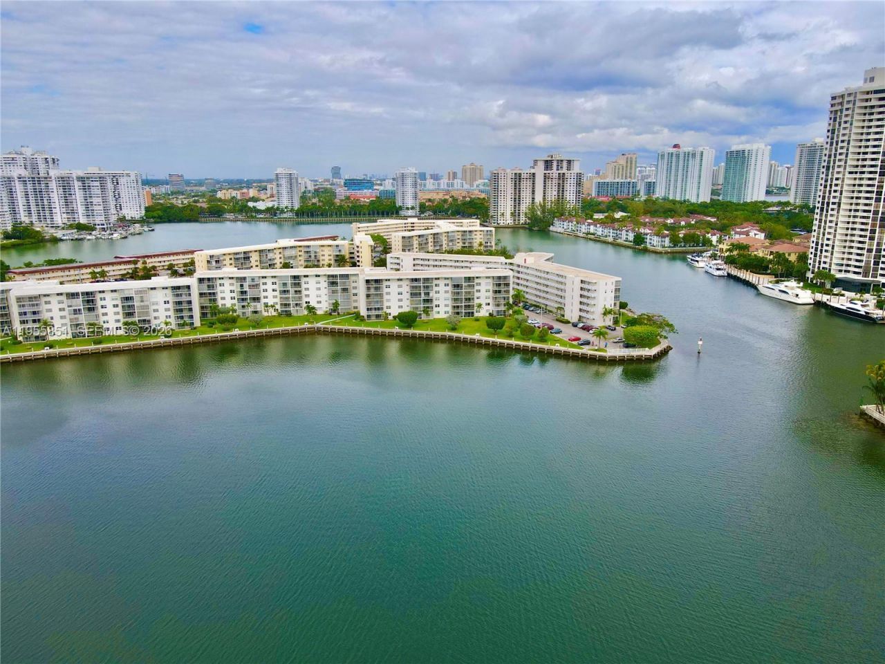 3030 Marcos Dr, Unit T409, Aventura, FL 33160 Photo