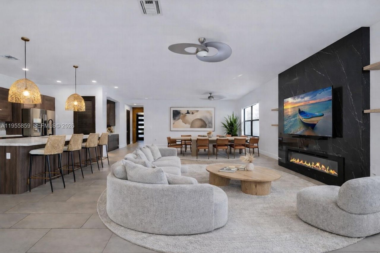 15877 SW 136th Way , Miami, FL 33196 Photo