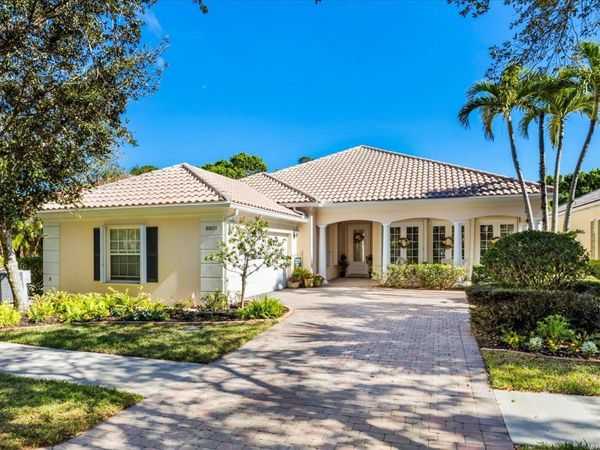 8801 SE Eldorado Way, Hobe Sound, FL 33455