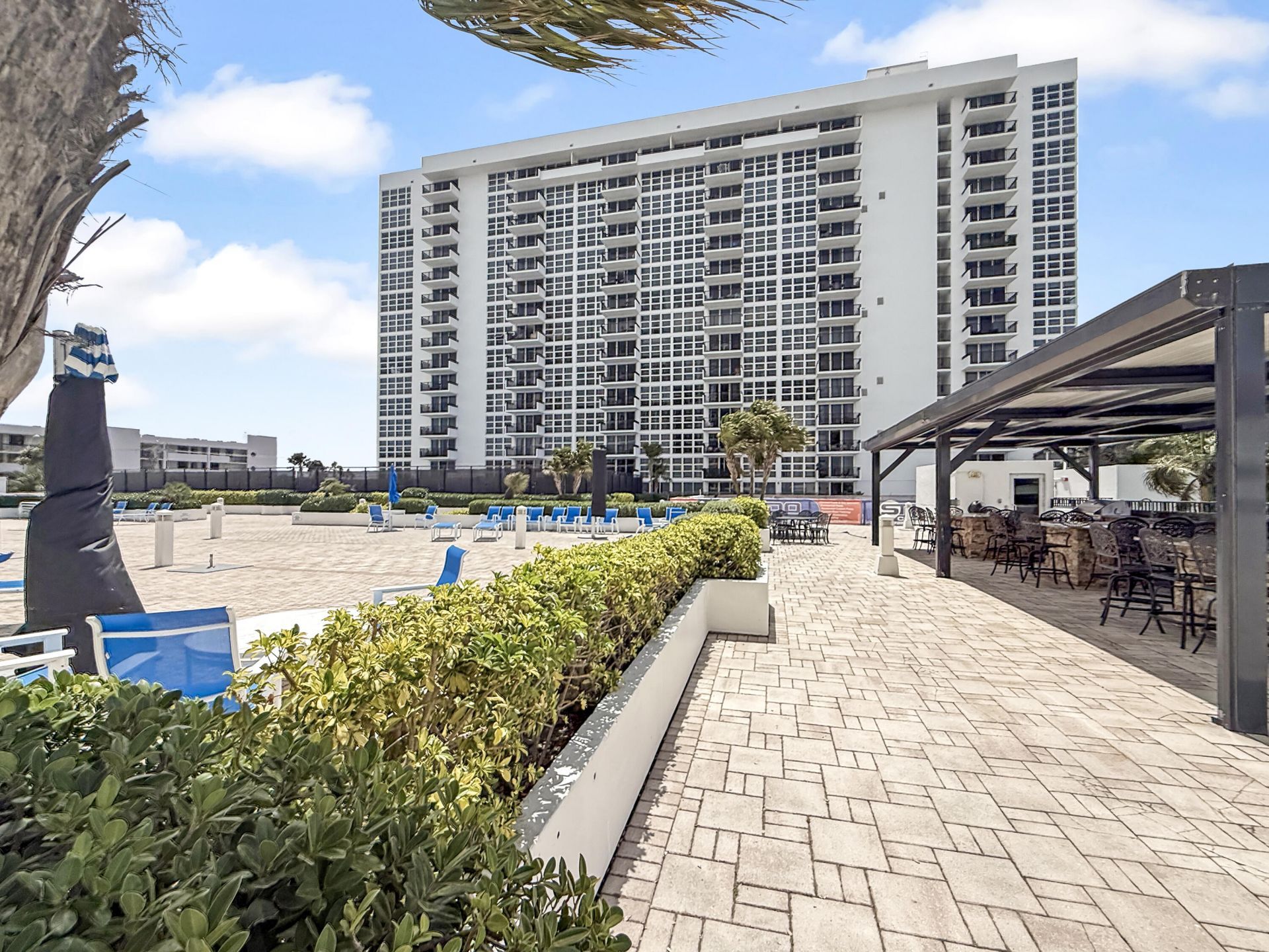 525 N Ocean Boulevard, Unit 1016, Pompano Beach, FL 33062 Photo