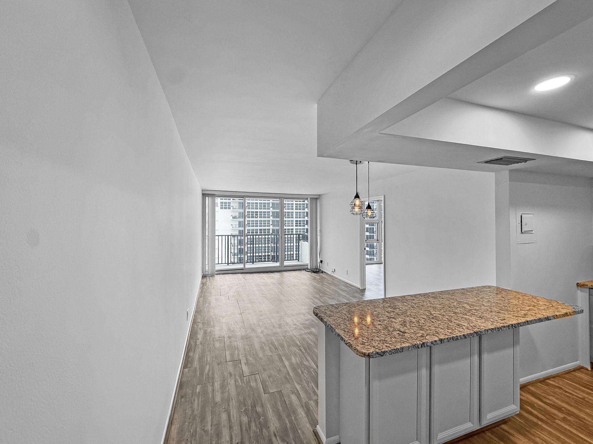 525 N Ocean Boulevard, Unit 1016, Pompano Beach, FL 33062 Photo