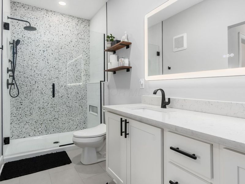 1670 E Broad , Unit 206, Columbus, OH 43203 Photo 24