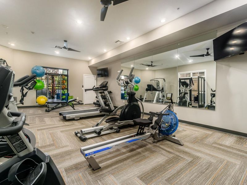 1670 E Broad , Unit 206, Columbus, OH 43203 Photo 41