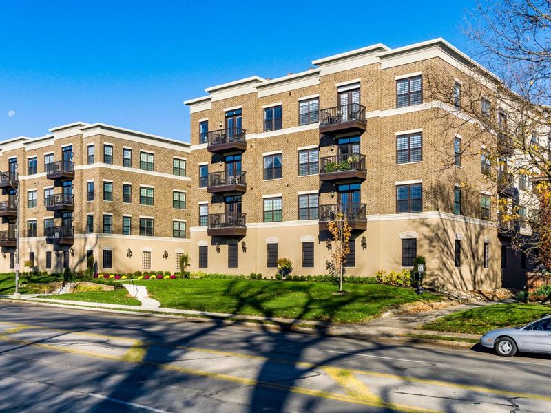 1670 E Broad , Unit 206, Columbus, OH 43203 Photo 43