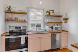 140 Spring Street photo 4