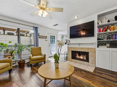 3939 Buena Vista Street, Unit B, Dallas, TX 75204