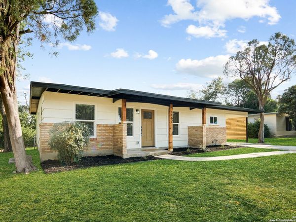 462 Springwood Ln, San Antonio, TX 78216
