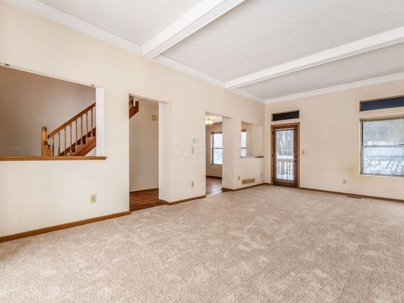 8827 Firstgate Drive, Reynoldsburg, OH 43068 Photo 10