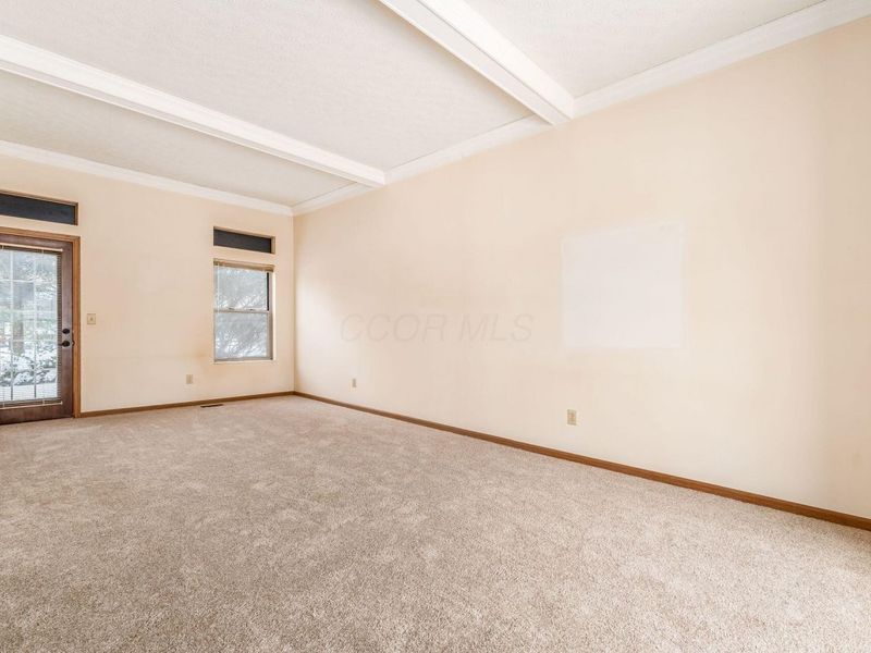 8827 Firstgate Drive, Reynoldsburg, OH 43068 Photo 12