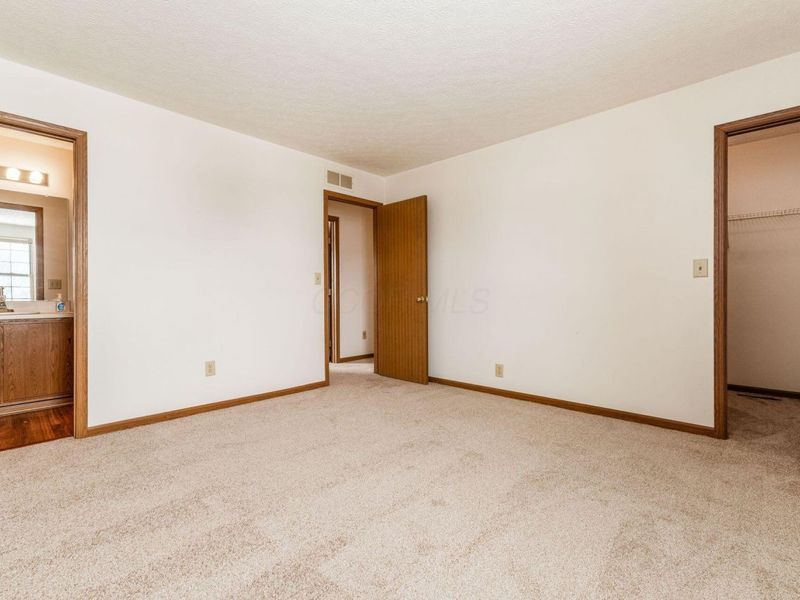 8827 Firstgate Drive, Reynoldsburg, OH 43068 Photo 36