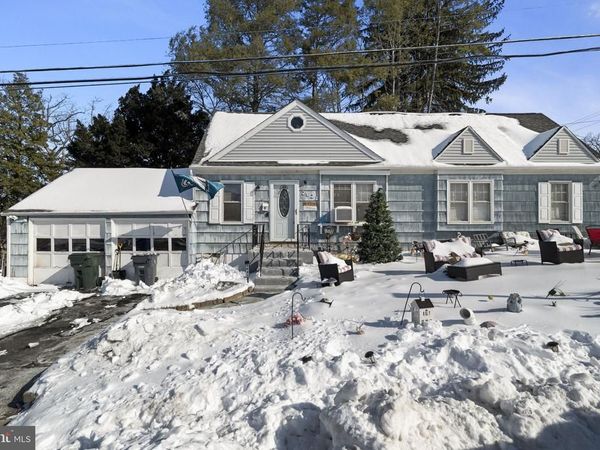 2621 HAWTHORNE ROAD, GLENSIDE, PA 19038