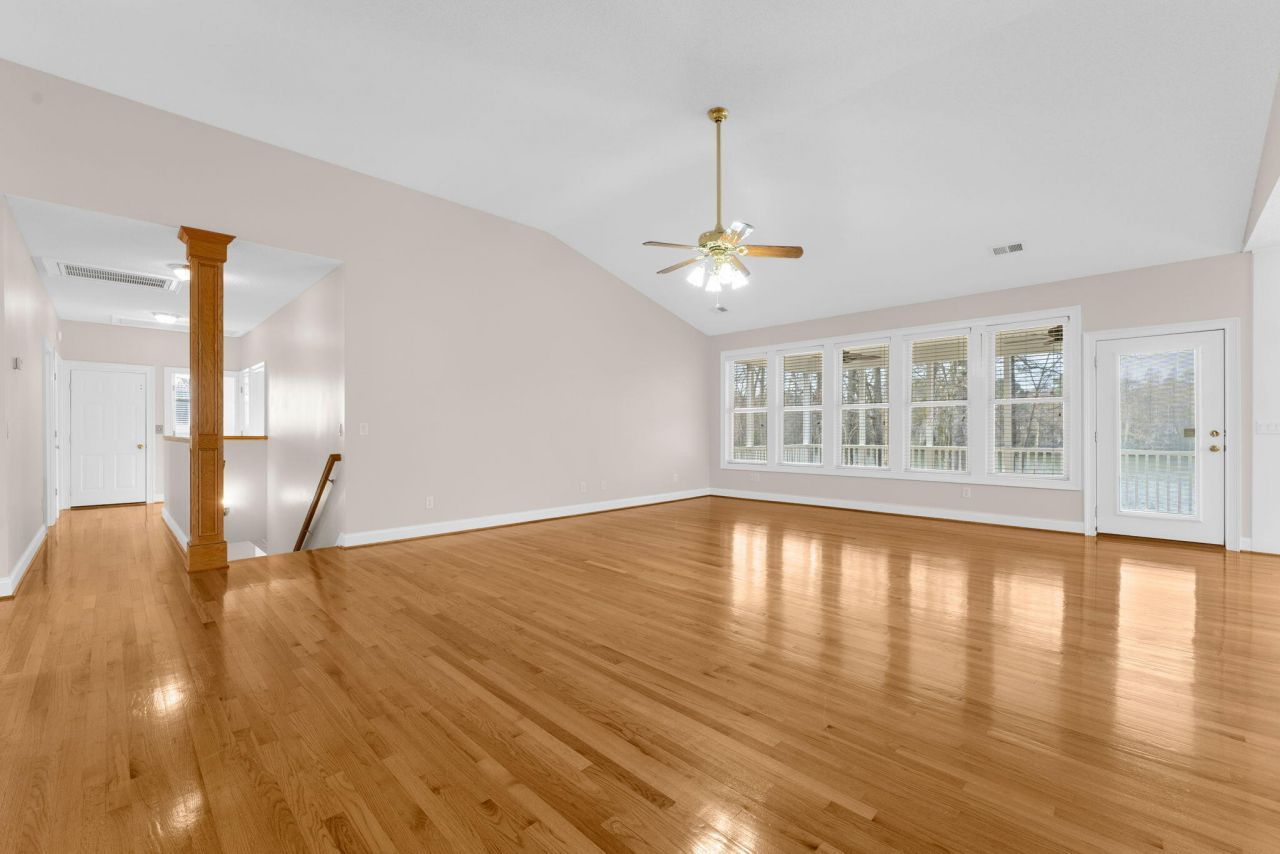 146 Loganberry Circle Photo 22