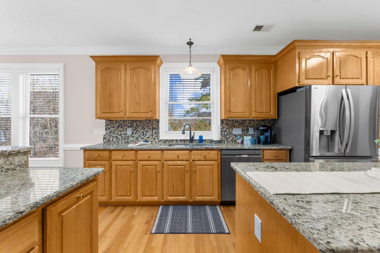 146 Loganberry Circle Photo 27