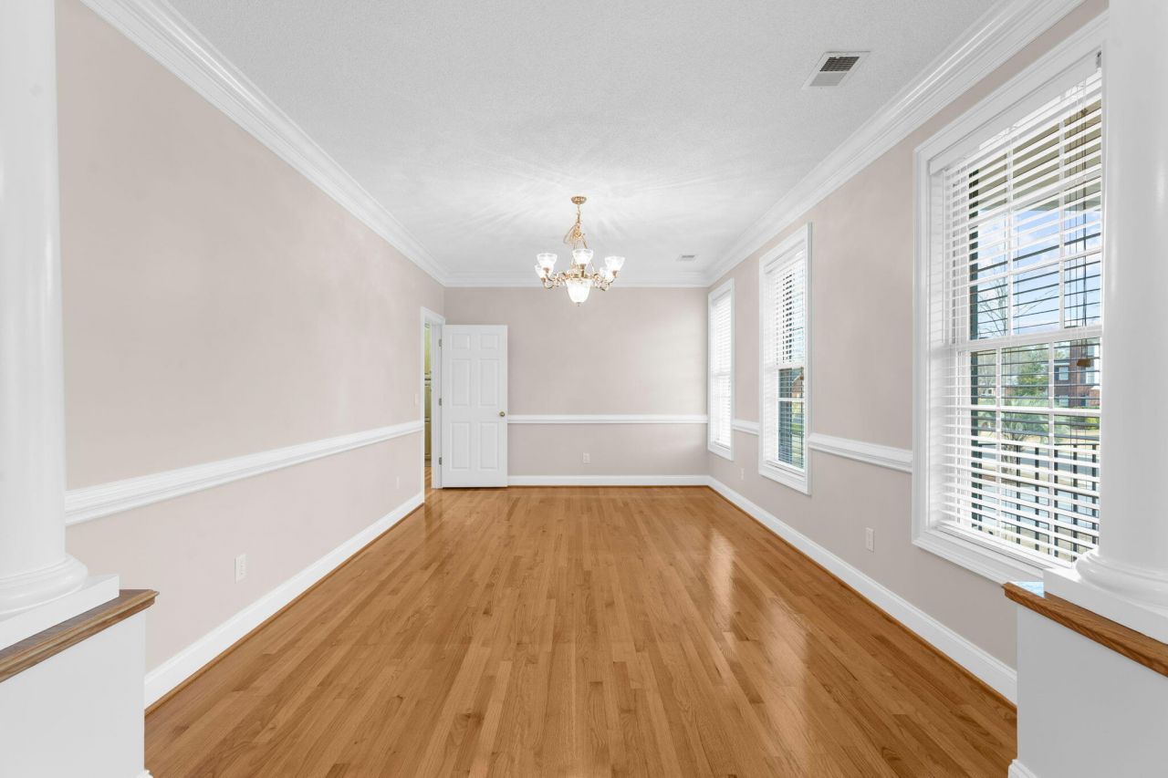 146 Loganberry Circle Photo 34