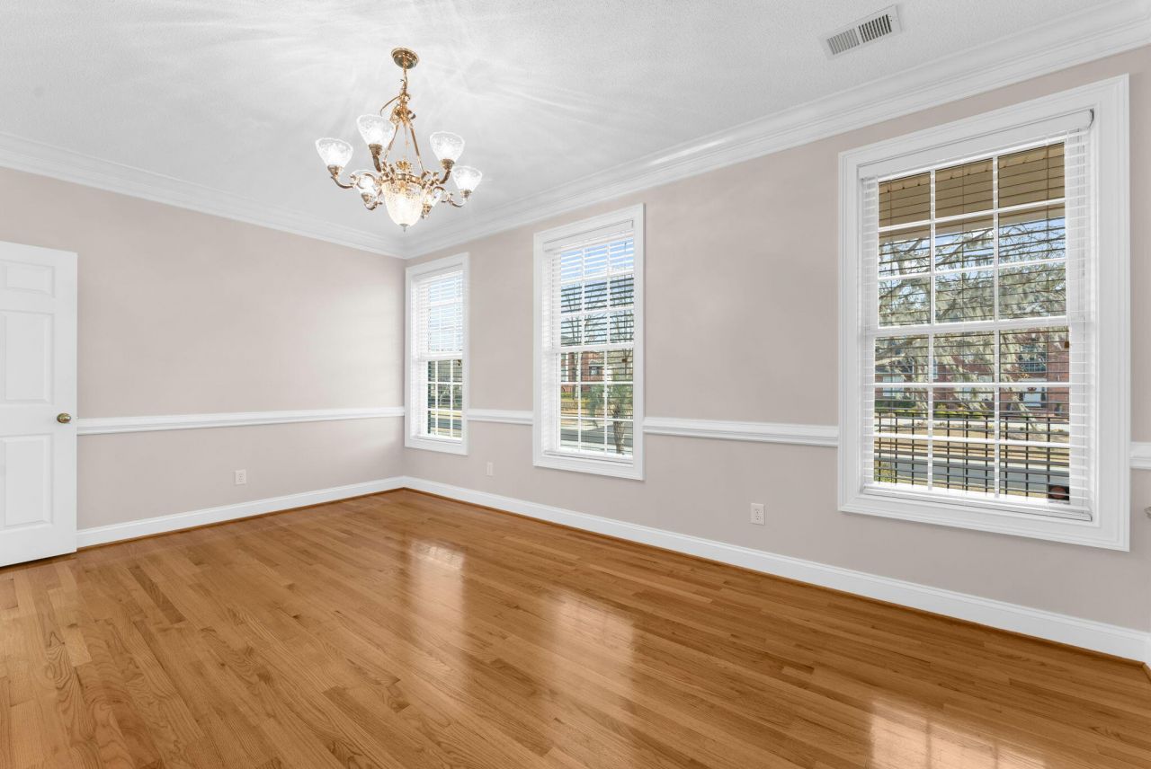 146 Loganberry Circle Photo 35