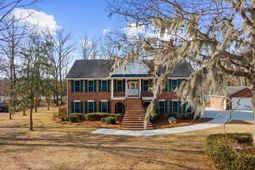 146 Loganberry Circle photo 4