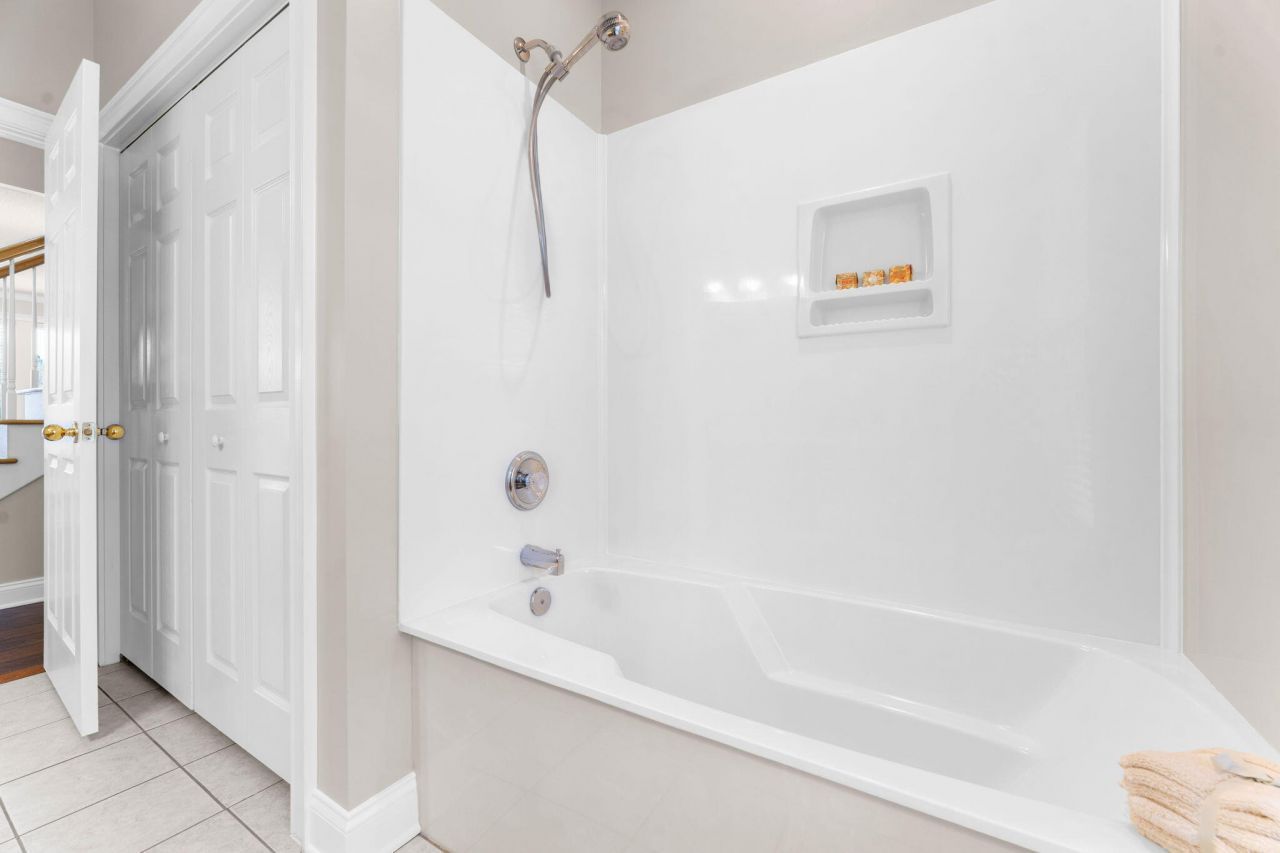 146 Loganberry Circle Photo 60