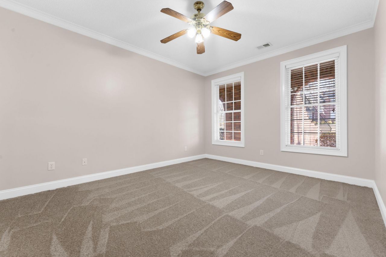 146 Loganberry Circle Photo 64