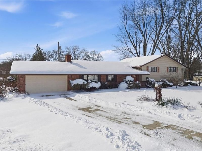 7660 W Von Dette Circle, Dayton, OH 45459 Photo 2