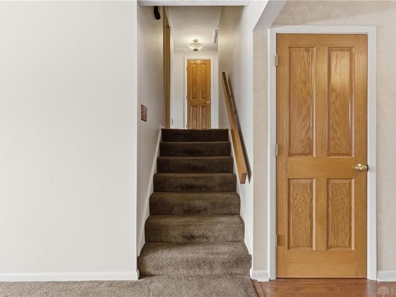 7660 W Von Dette Circle, Dayton, OH 45459 Photo 24