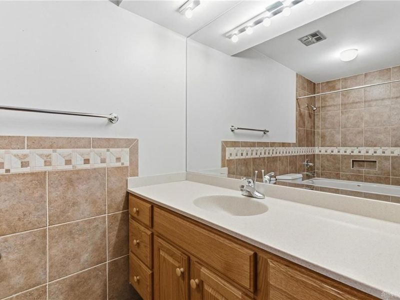 7660 W Von Dette Circle, Dayton, OH 45459 Photo 25