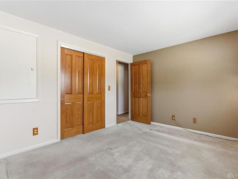 7660 W Von Dette Circle, Dayton, OH 45459 Photo 27