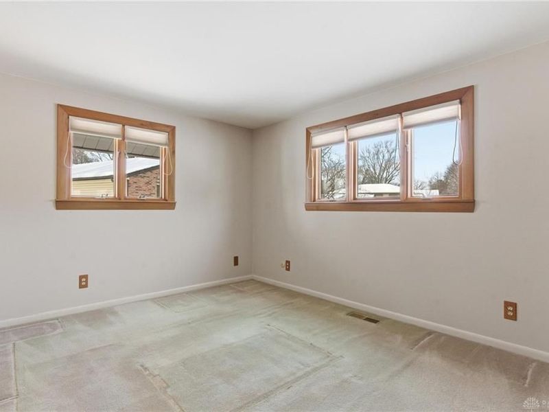 7660 W Von Dette Circle, Dayton, OH 45459 Photo 28