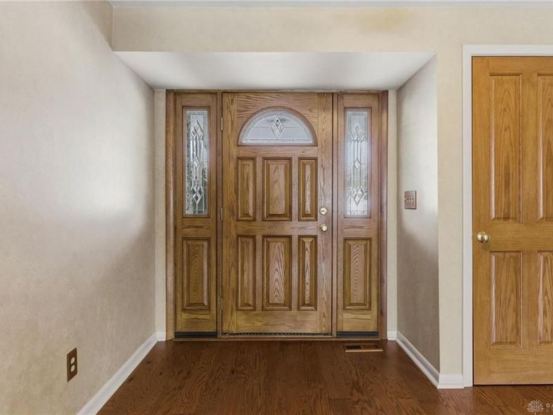 7660 W Von Dette Circle, Dayton, OH 45459 Photo 5