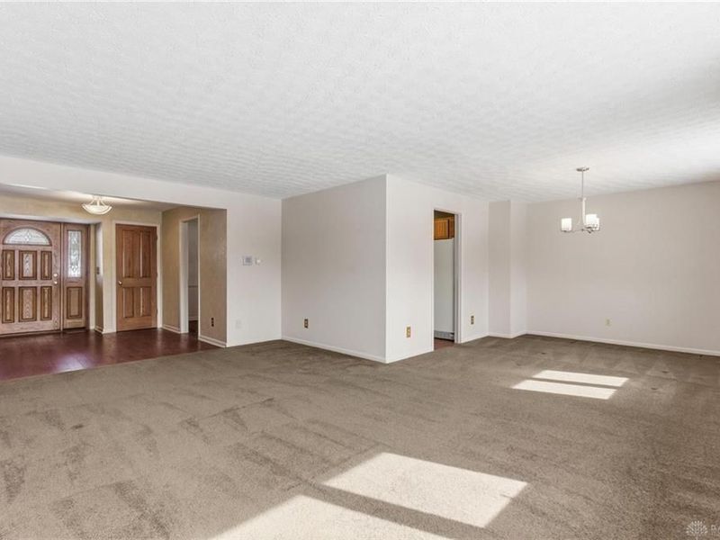 7660 W Von Dette Circle, Dayton, OH 45459 Photo 7