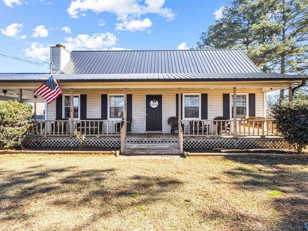 604 Stewart Avenue, Attalla, AL 35954