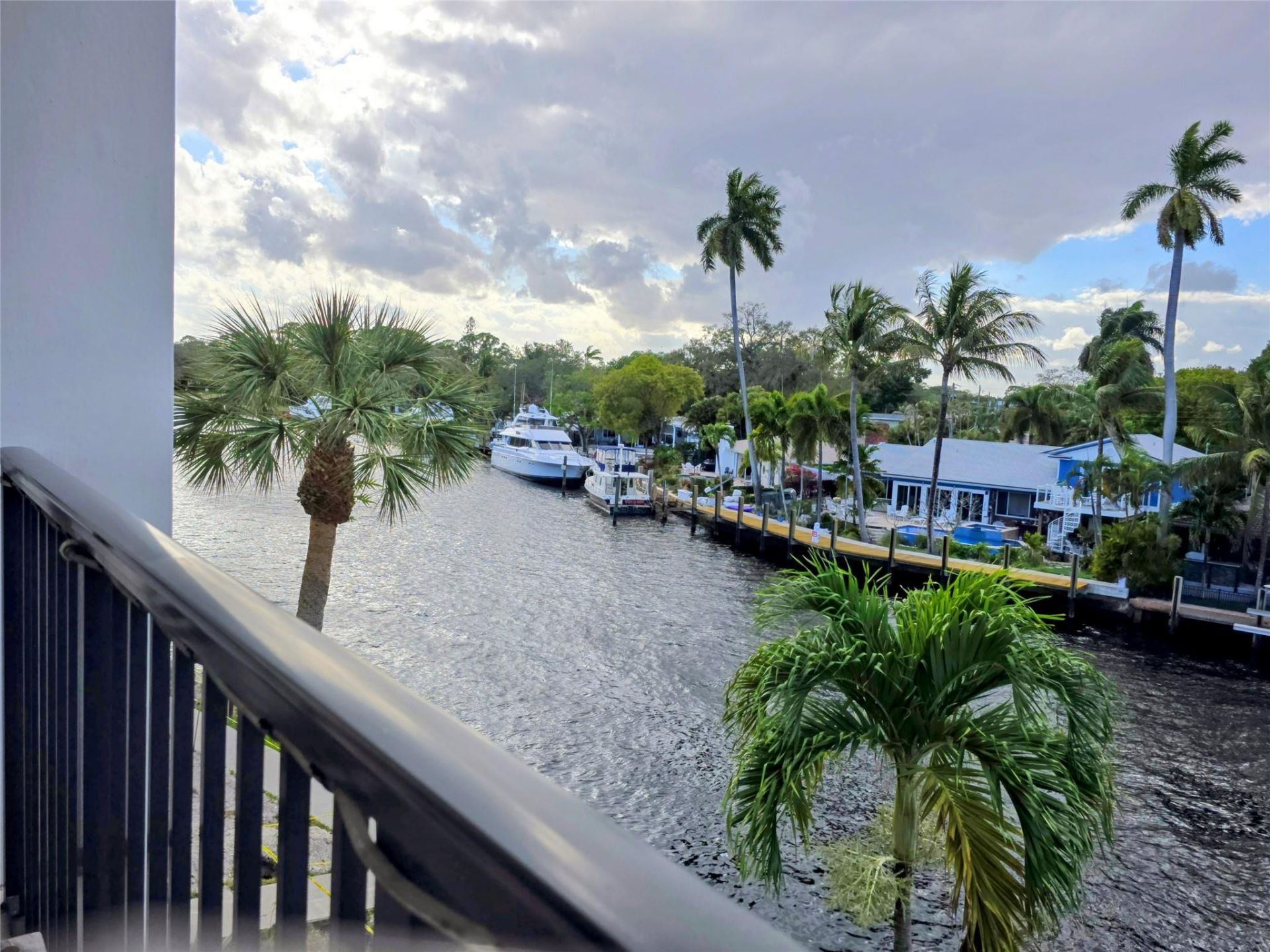 1301 River Reach Drive, Unit 304, Fort Lauderdale, FL 33315 Photo