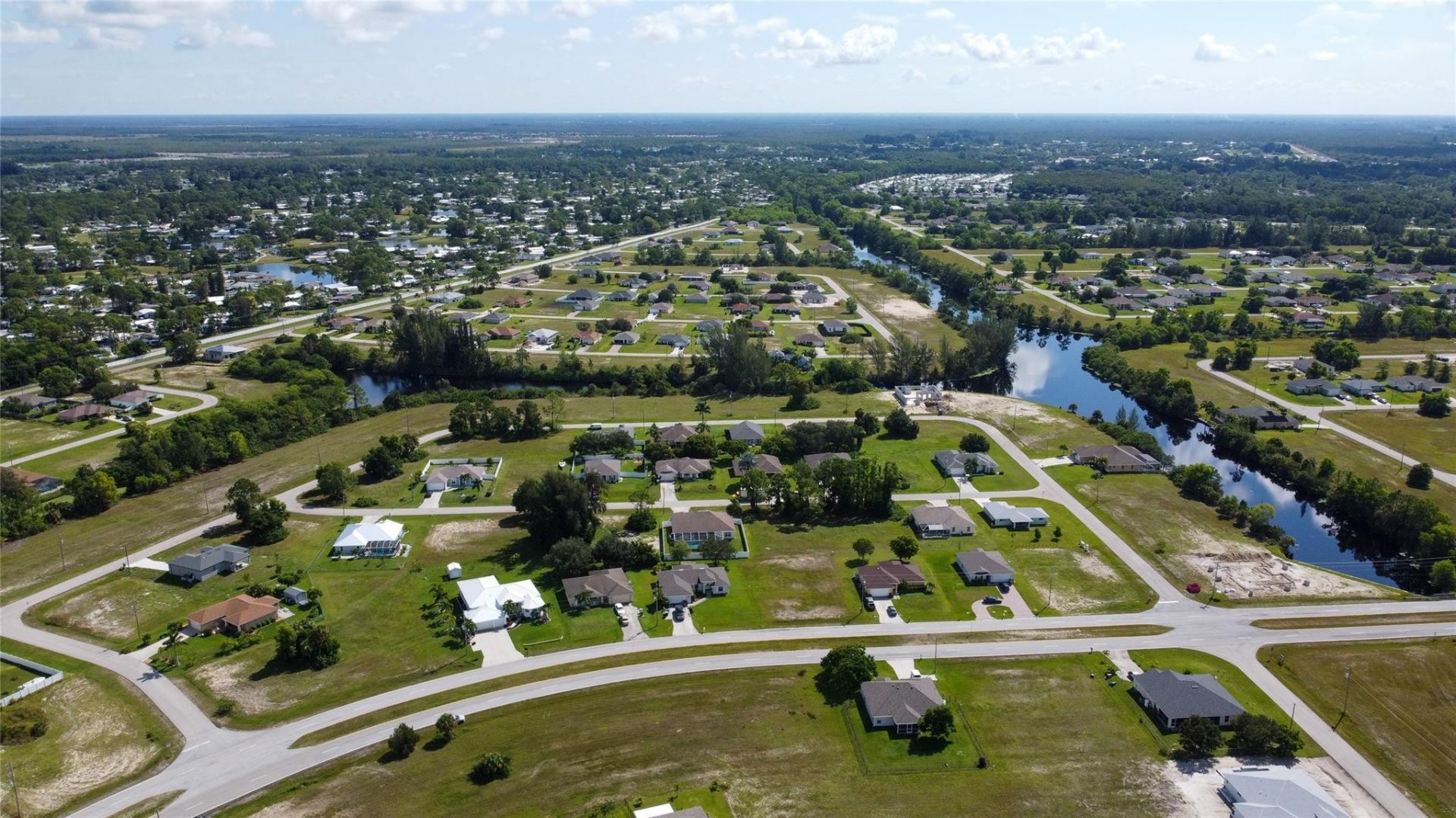 4239 E Gator Circle, Cape Coral, FL 33909 Photo