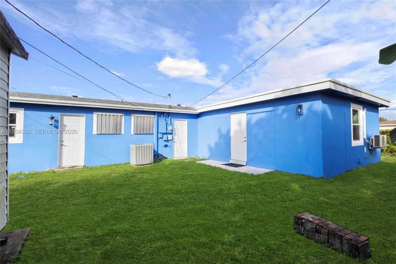 1510 SW 68th Ave , North Lauderdale, FL 33068 Photo