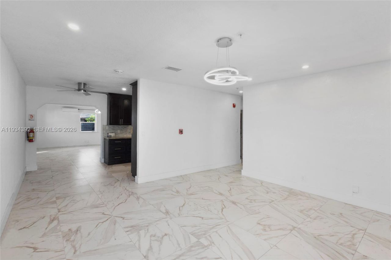 1510 SW 68th Ave , North Lauderdale, FL 33068 Photo