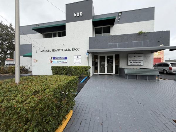 600 NW 35th Ave, Unit 201, Miami, FL 33125