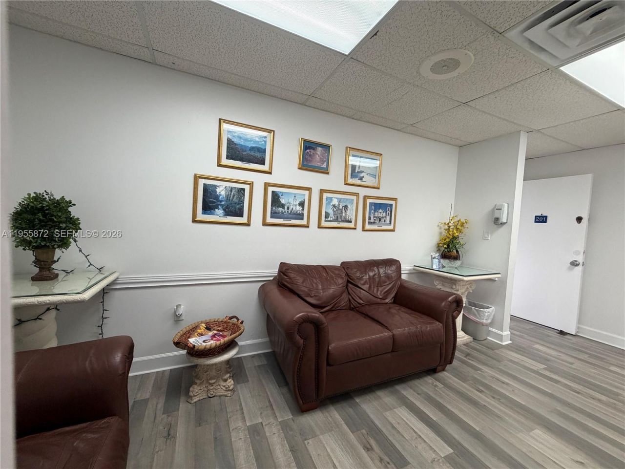 600 NW 35th Ave, Unit 201, Miami, FL 33125 Photo