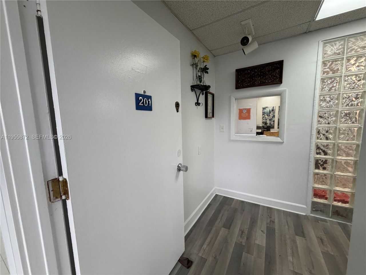 600 NW 35th Ave, Unit 201, Miami, FL 33125 Photo