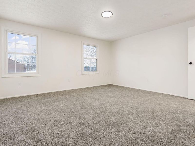 443 Clairbrook Avenue, Columbus, OH 43228 Photo 17