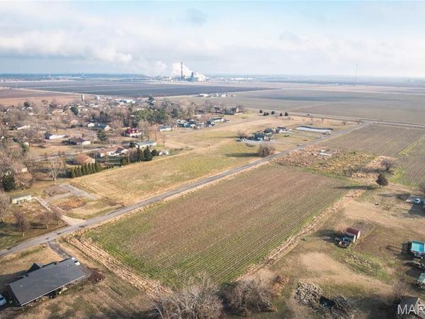 000 Heathercrest Street , Sikeston, MO 63801