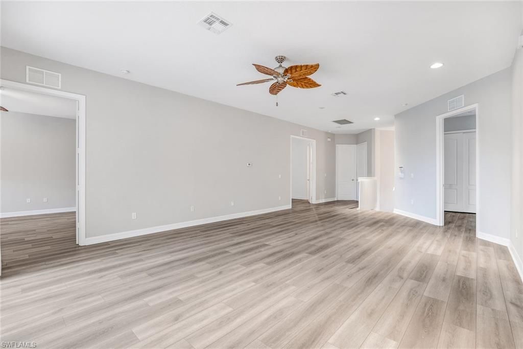 6031 Jonathans Bay Cir, Unit 302, Fort Myers, FL 33908 Photo