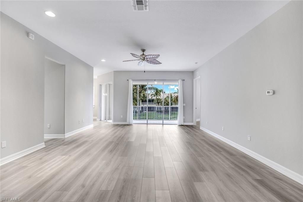 6031 Jonathans Bay Cir, Unit 302, Fort Myers, FL 33908 Photo